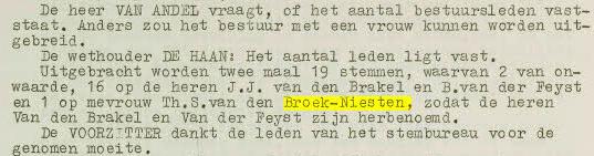 Klik voor foto in apart venster broek_niesten_1957a.jpg